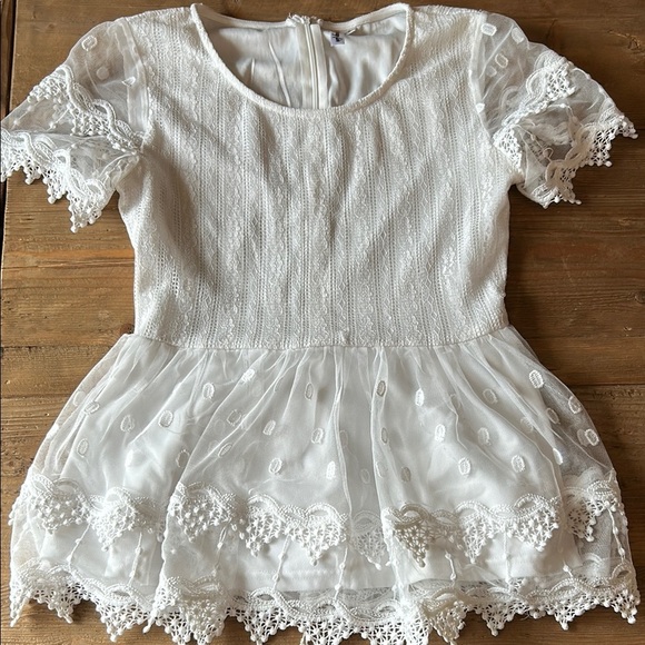 Elegant White Lace Blouse, Vintage, Y2K, Size S - Picture 1 of 5